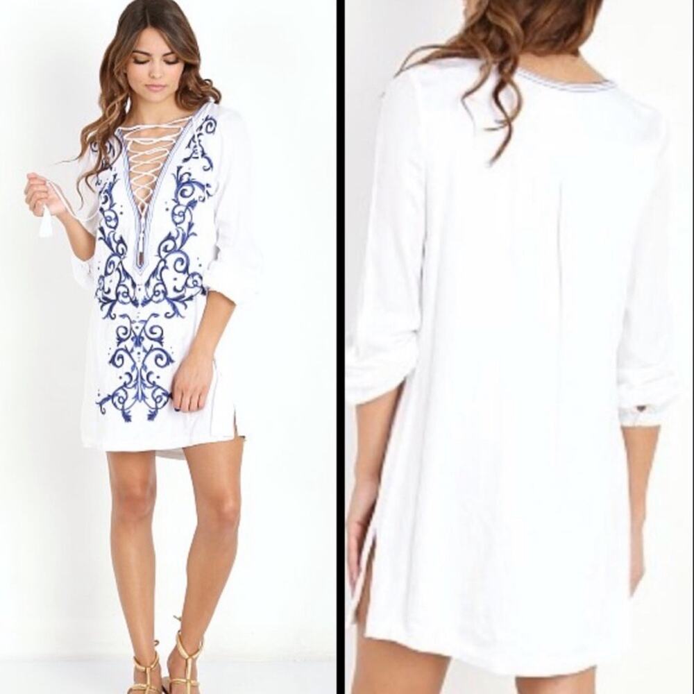 The Jetset Diaries Dynasty White Tunic Dress - Size XS - Blue Embroidery